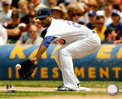 Derrek Lee Cubs First Base 8x10 Photo