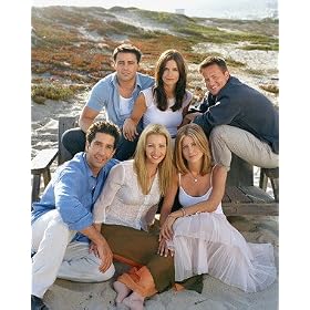 COURTENEY COX AS MONICA GELLER BING, LISA KUDROW AS PHOEBE BUFFAY-HANNIGAN/URSULA BUFFAY, MATT LEBLANC AS JOEY TRIBBIANI, MATTHEW PERRY AS CHANDLER BING, DAVID SCHWIMMER AS ROSS GELLER, JENNIFER ANISTON AS RACHEL GREEN FROM ACORDATI CIRCUMSTANTE ATENUANTE? #1 - COLOUR Movie Photo - (4 Different Photograph & POSTER Sizes Available)