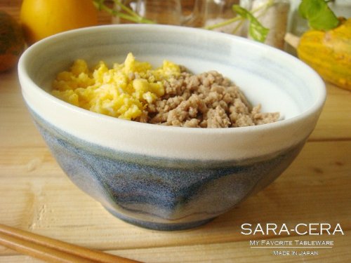 藍呉須そぼろスモール丼