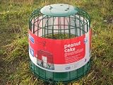 Review JUST GREEN  / GUARDIAN PEANUT CAKE FEEDER