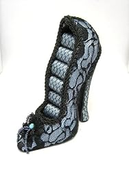 Victorian Lace Shoe Ring Holder - Blue