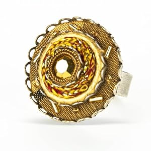 http://ecx.images-amazon.com/images/I/51WbhdTQlWL._SL500_AA300_.jpg
