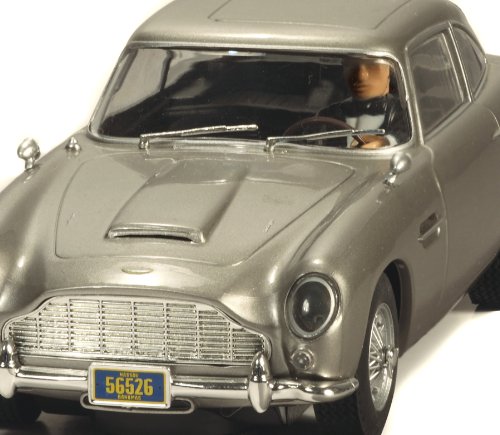Imagen 4 de Scalextric 50003162A Aston Martin DB5 James Bond Casino Royale HD Limited Edition - Coche miniatura para circuito de carreras eléctrico (escala 1:32, edición limitada) [importado de Alemania]