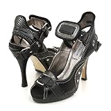 Steve Madden Bukled Pumps