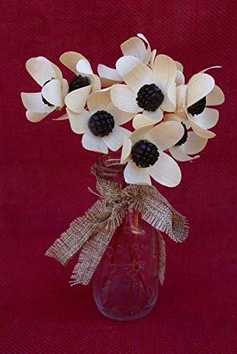 Handcrafted Wood Daisies With Dark Center in Glass Jar, Gift for Mom, Wooden Flowers, Daisy,Wedding, Anniversary, Valentine's Day, Mason Jar