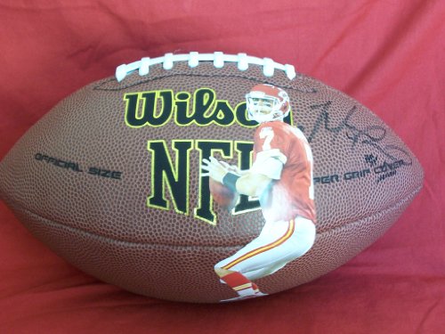 Kansas City Chiefs Matt Cassel Autographed Custom NFL Photo Football, Proof Photo of Matt Signing for Us.