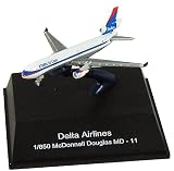 Mini Sky Pilots - Delta Airlines McDonnell Douglas MD-11