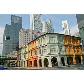 photographie South Bridge Road, China Town, with backdrop of banking district high rises. est di...