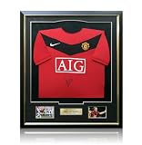 Framed Paul Scholes autographed Manchester United jersey