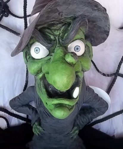 WICKED WITCH OF THE WEST HALLOWEEN HAUNTED HOUSE TABLE DECORATION