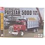 AMT International PAYSTAR 5000 DUMP TRUCK Model Kit 1:25 Scale