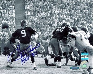 Sonny Jurgensen Autographed/Hand Signed Washington Redskins B&W 16X20 Photo HOF 83- Jurgensen Hologr