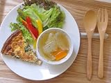 8inc　丸プレート　＜ホワイト＞　　アウトレット/白いお皿/ナチュラル/おうちカフェ/トースト用/白い食器/オシャレ/激安/訳あり/セール