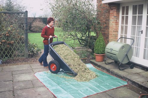 Buy henchman 250 litre barrow trailer:  