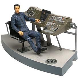  Star Trek Enterprise Broken Bow Lt Malcolm Reed Deluxe Action Figure