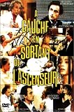 A gauche en sortant de l'ascenseur