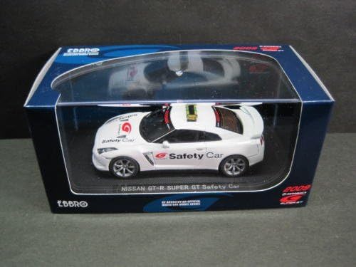 EBBRO 1/43 Nissan GT-R SGT safety car white