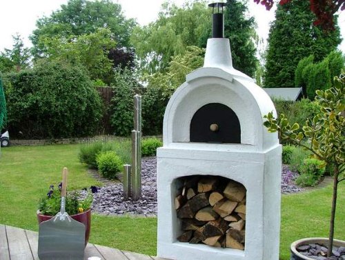 Outdoor Wood Burning Pizza Oven