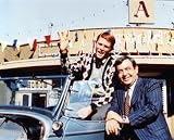 TOM BOSLEY AS HOWARD CUNNINGHAM, RON HOWARD AS RICHARD  RICHIE  CUNNINGHAM FROM HAPPY DAYS - Licensed Photo - Professional Photographic Print - Picture SIZE 10x8 (25x20cm)