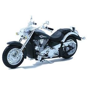 Diecast Model Kawasaki Vulcan 2000 (1:18 scale by Maisto) in Dark Green