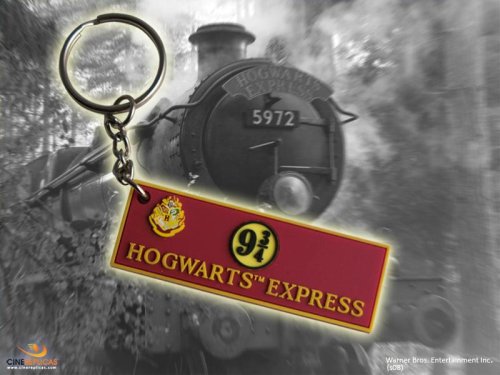 Childrens Toyshop  Toys : Hogwarts Express keychain - Harry Potter