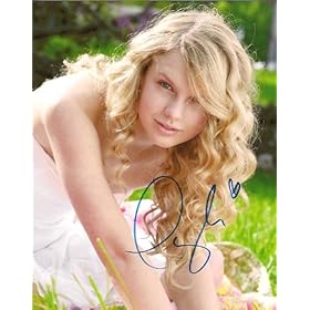  Taylor Swift Signed 8x10 #A