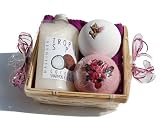 Wellness Geschenkset 5 tlg. Tropic SPA Kokos Duschbad und Shampoo, 2 x Badebombe, Seiftuch lila im Bambuskorb