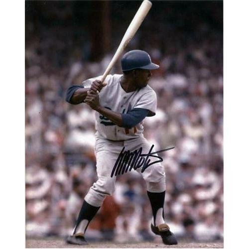 Manny Mota Autographed Los Angeles Dodgers 8x10 Photo