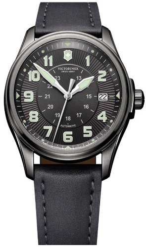Victorinox Swiss Army Men's 241518 Infantry Vintage Black Dial Watch