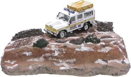 LAND ROVER ランドローバー・ディフェンダー・ジオラマ・CALDER VALLEY SEARCH & RESCUE TEAM・1/43