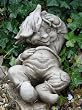 steinfiguren garten