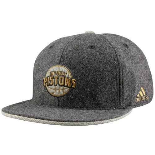 adidas Detroit Pistons Gray Fashion Flat Bill Fitted Hat (7 1/4)