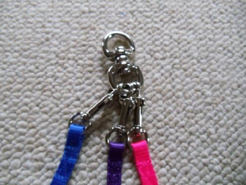 Leash Lady~3 Dog Adjustable Coupler with Dual Swivel Snaps~3/8" Wide Nylon Webbing~for Mini/toy Size Dogs