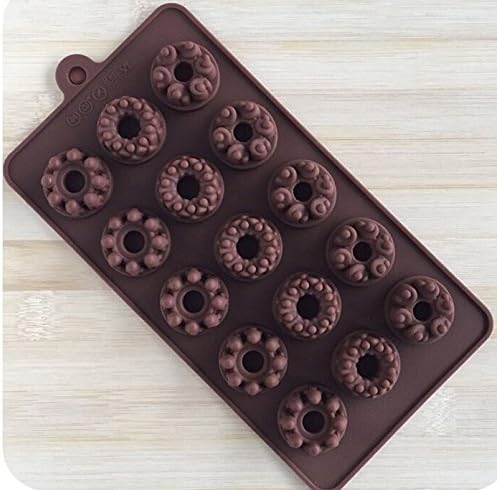 Set of 2 Silicone Chocolate Color Ice Cube Tray &amp; Candy Jelly Mold Baking Mold (15 Crown Castle)