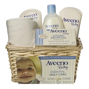 Aveeno Baby Essentials Daily Care Gift Set