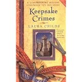 Keepsake Crimes (A Scrapbooking Mystery)