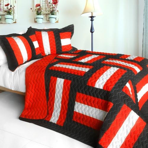 [Love Spell] 3PC Patchwork Quilt Set (Full/Queen Size)