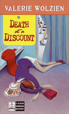 Death at a Discount: A Susan Henshaw Mystery (Susan Henshaw Mysteries)