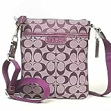 (コーチ)COACH ぺネロピ シグネチャー 斜め掛けショルダーバッグ[スウィングパック] F43631 SPMPM(プラム) 並行輸入品