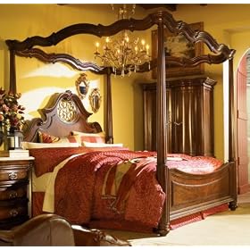 CLOSEOUT SPECIAL! - Palencia Queen Size Canopy Bed - Wynwood Furniture - 1707-QBED