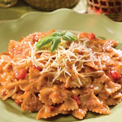 Creamy Tuscan Pasta with Sundried Tomatoes - Single - Bakers Dozen (13)