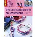 Bijoux et accesoires en scoubidou