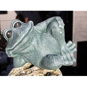 Gartenfigur Frosch sitzend Steinguss Grün