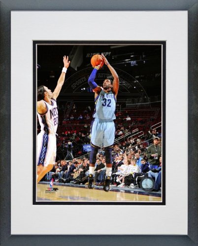 O.J. Mayo Memphis Grizzlies - NBA Framed and Matted Photo - 2010-11 Action - 16x20 Photo
