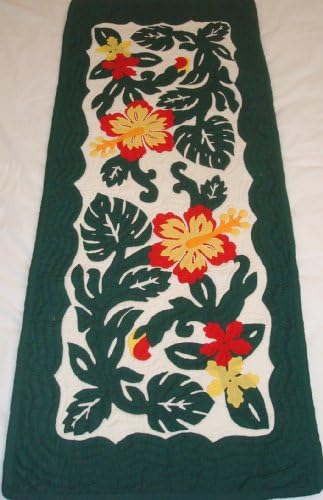 Hawaiian quilt table runner 100% hand quilted/hand appliqued Hawaiiana