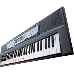 Yamaha EZ200 61 Key EZ Learn Keyboard with Lighted Keys &amp; 367 Voices
