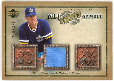 Gaylord Perry 2006 Upper Deck Artifacts Game Worn Jersey Serial #260/325