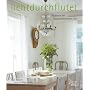 Lichtdurchflutet: Wohnen im skandinavischen Stil von Gail Abbott