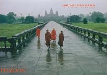 Steve McCurry, Sanctuary: The Temples of Angkor (Monographs)