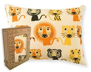 Pixel Organics Organic Pillow Case in "Lions, Tiger, and Kitten . . .Oh My"
